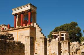 Knossos Palace - Archaeological Museum  & Heraklion city